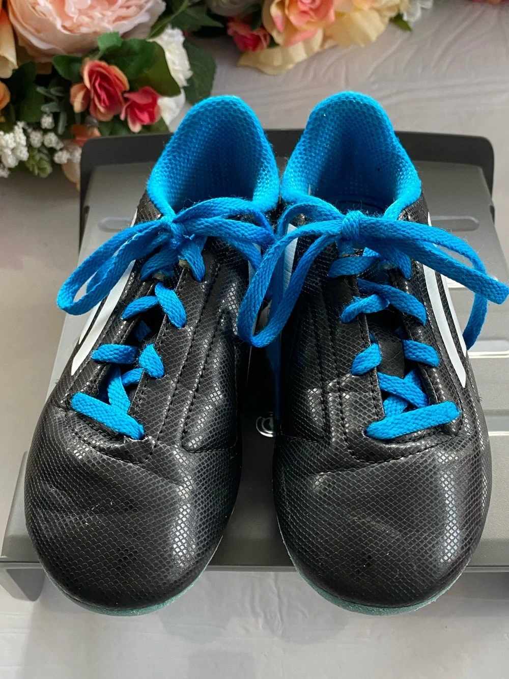 adidas Conquisto FG Jr B25593 Black White Blue Youth Soccer Cleats 13.5K